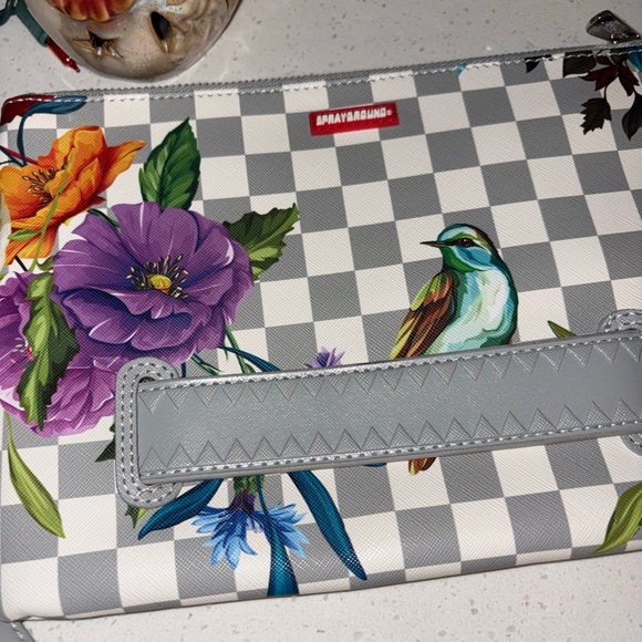 SPRAYGROUND clutch - Picture 2 of 5